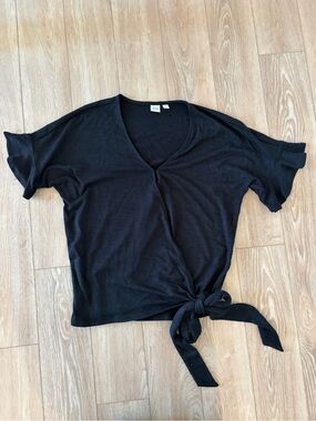 GAP Black Tie-Front Women's Blouse
